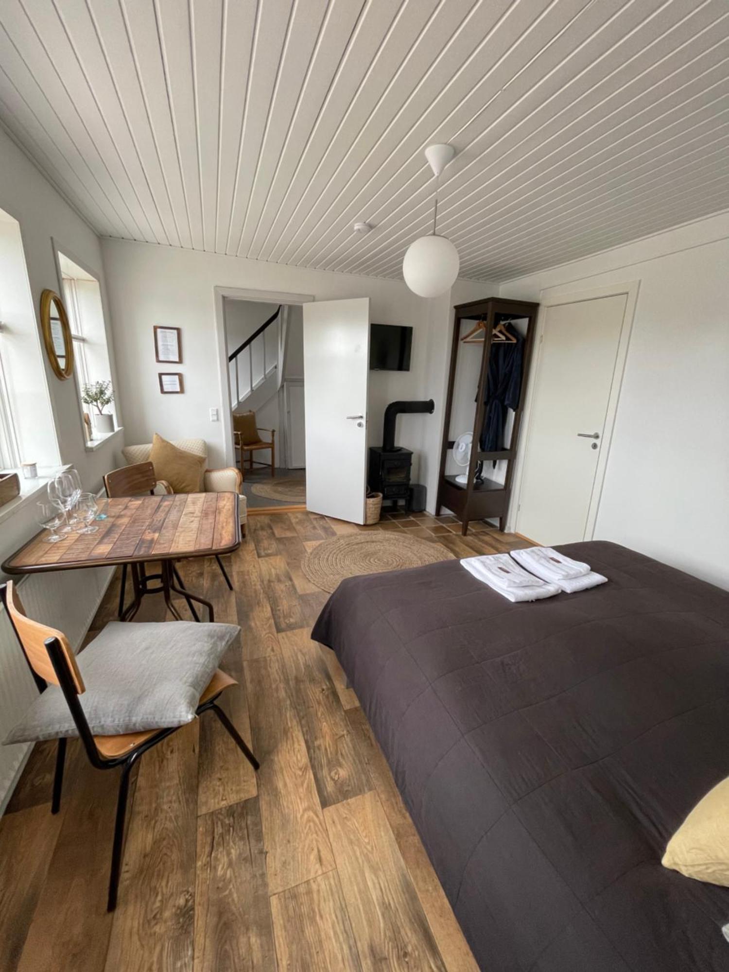 Restaurant Saelhunden Bed & Breakfast Ribe Exterior foto